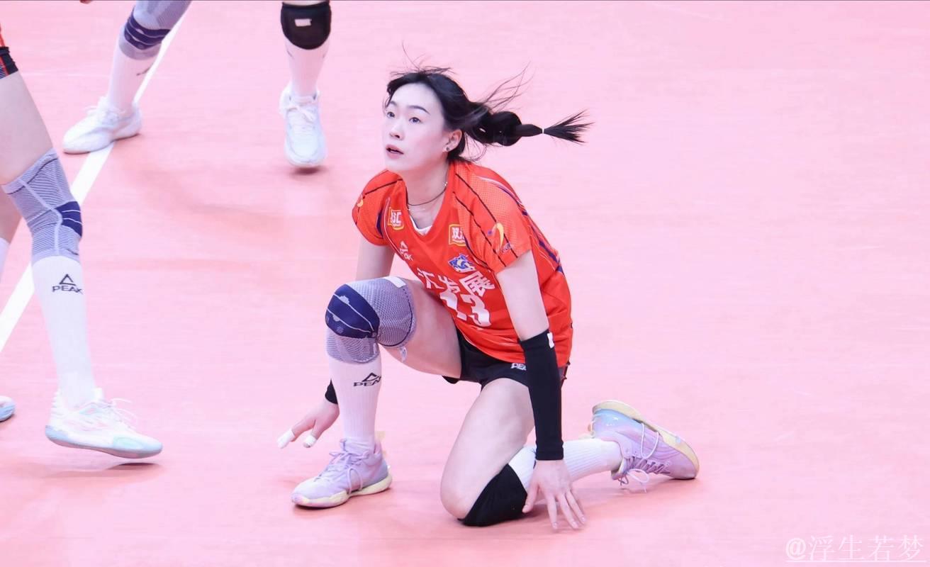 蔡晓晴力挽狂澜 河南女排迎来“关键人物” 蔡晓晴力挽狂澜 河南女排迎来“关键人物”